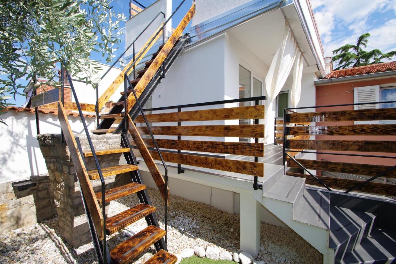 Holiday Apartment Dominik Pula Exterior photo